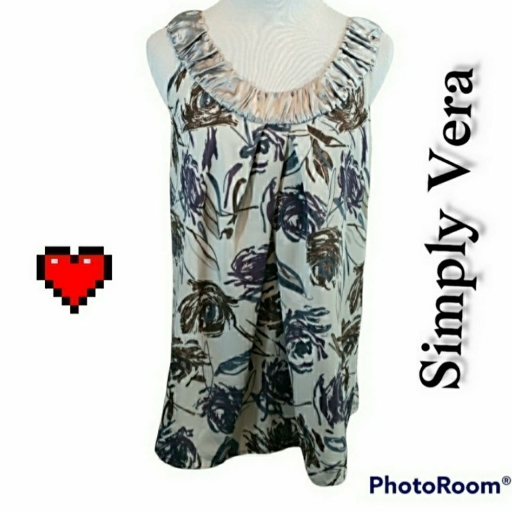 * Simply Vera sleeveless blouse,Flower print Size 4 EUC